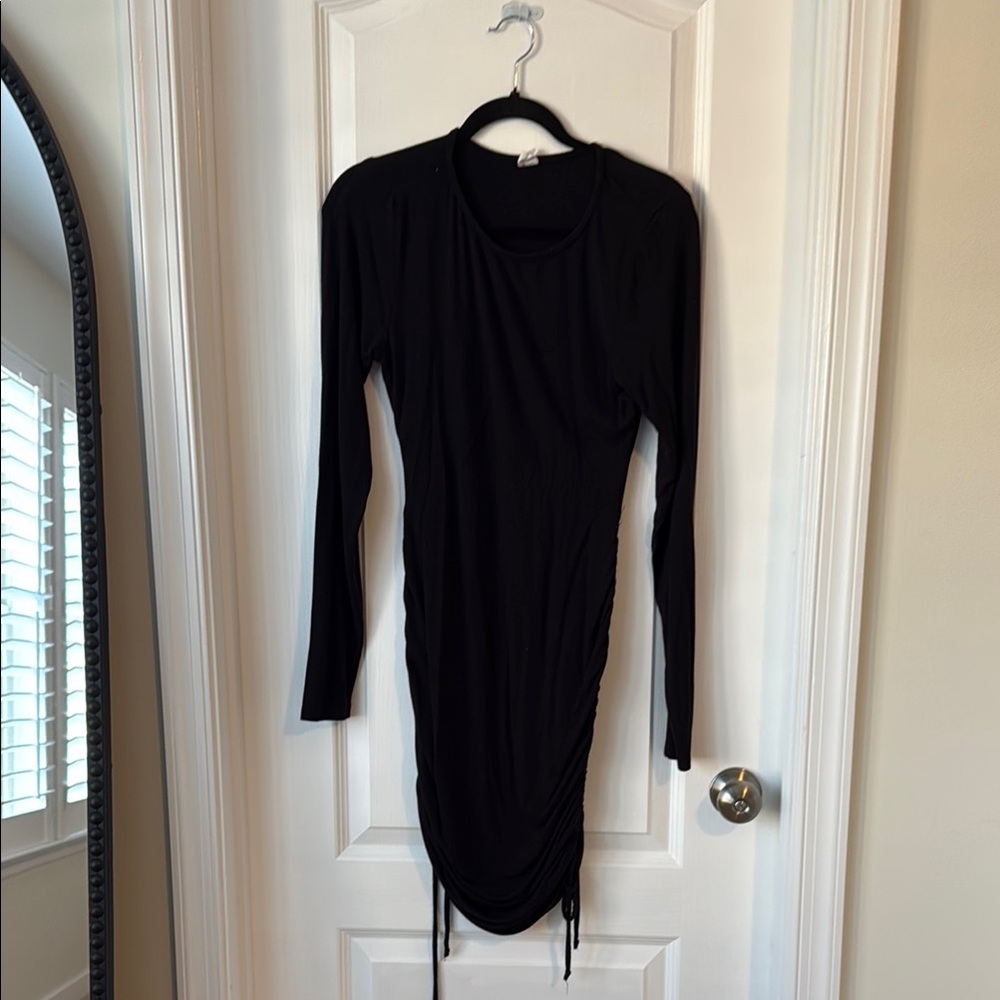 Melrose and Market Black Ruched Bodycon Dress